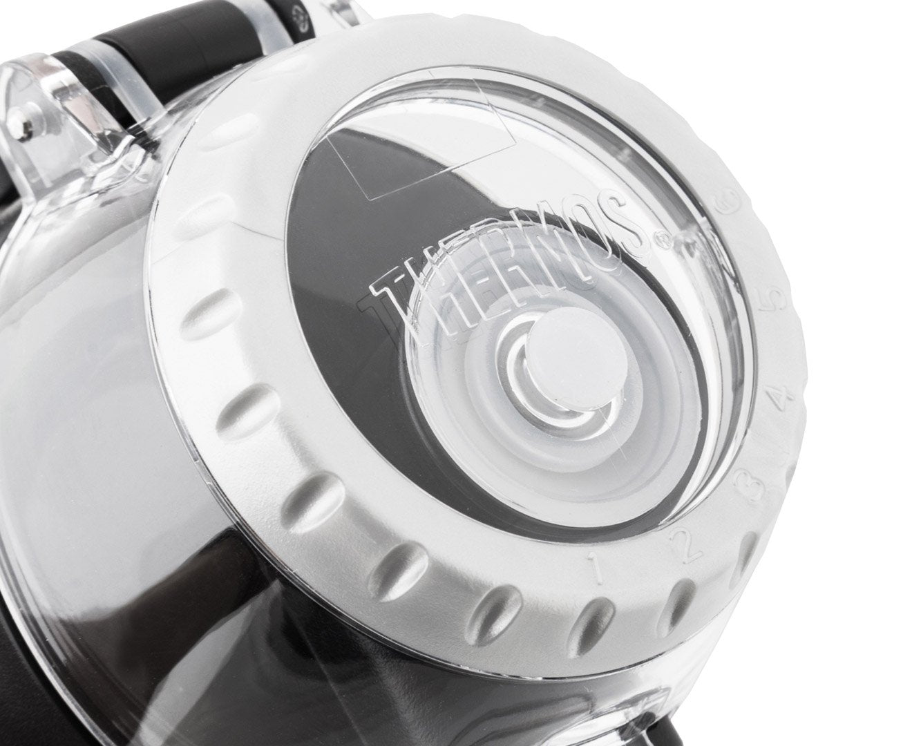 Durable 680ml Tritan water bottle by Thermos, ideal for summer use