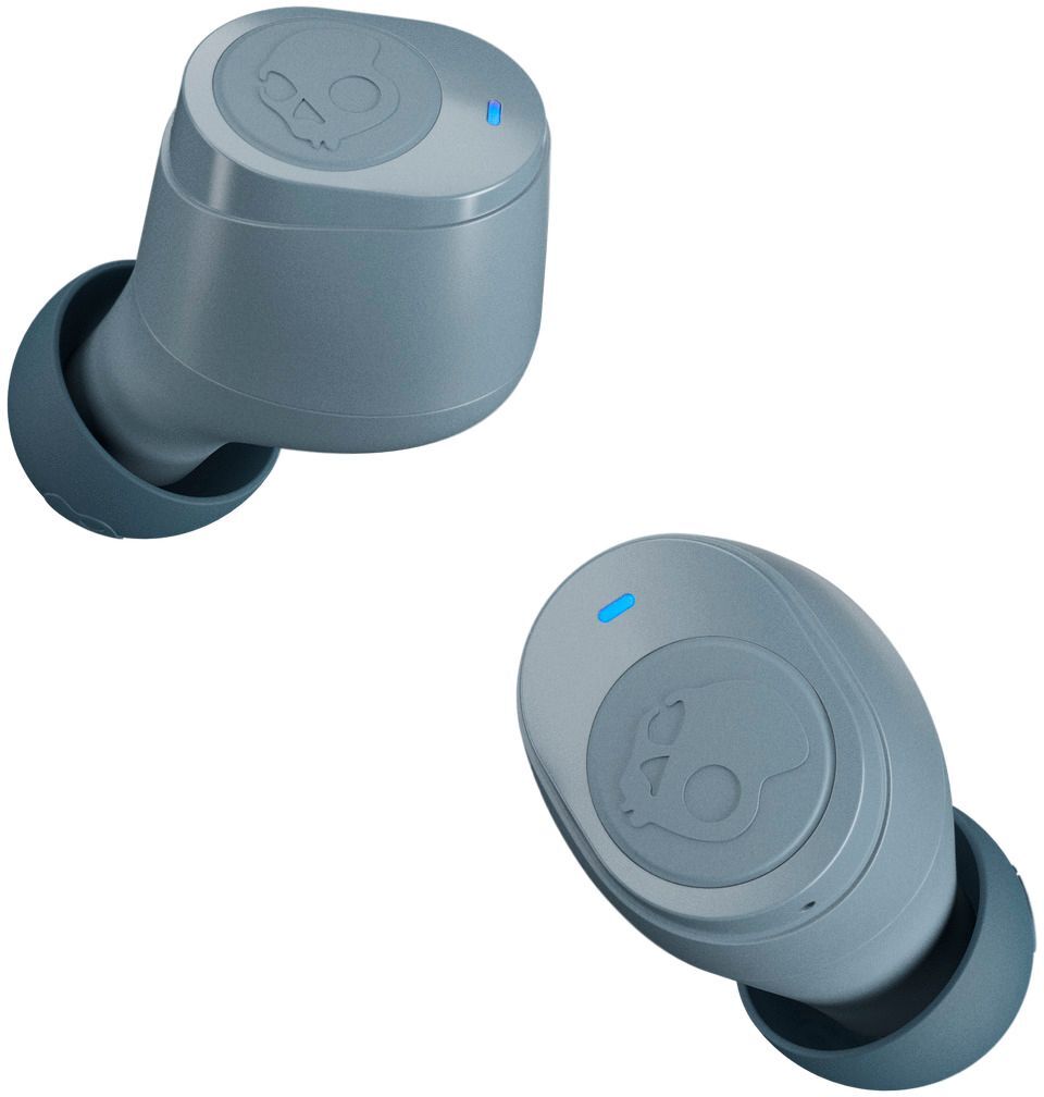 earbuds and charging case with icons showing 22-hour battery life
