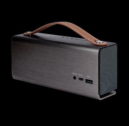 Veho MR-8 wireless speaker with 4000mAh battery and classic design for indoor and outdoor use